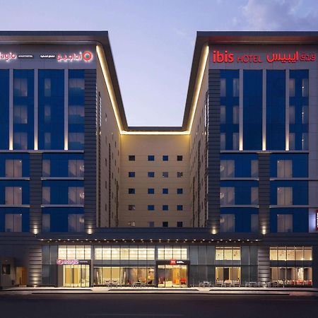 Ibis Jeddah Malik Road Hotel Exterior foto