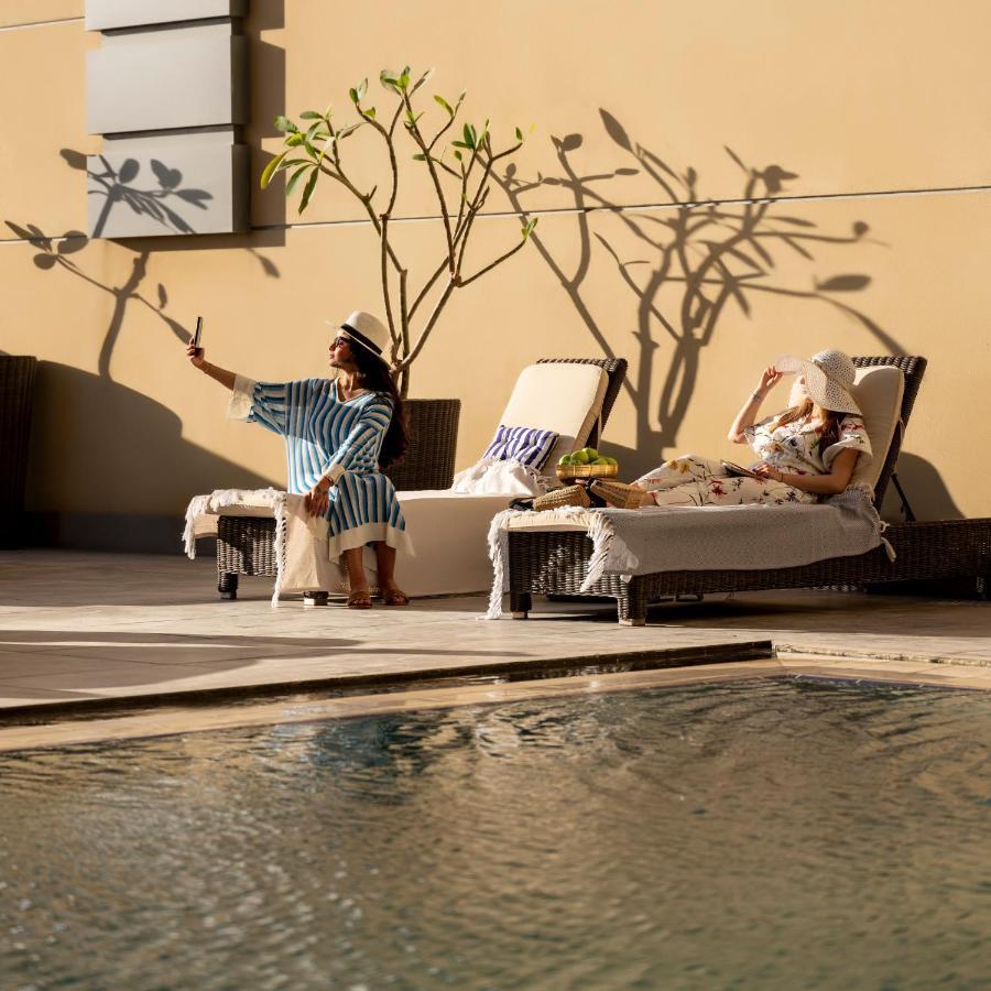 Ibis Jeddah Malik Road Hotel Exterior foto