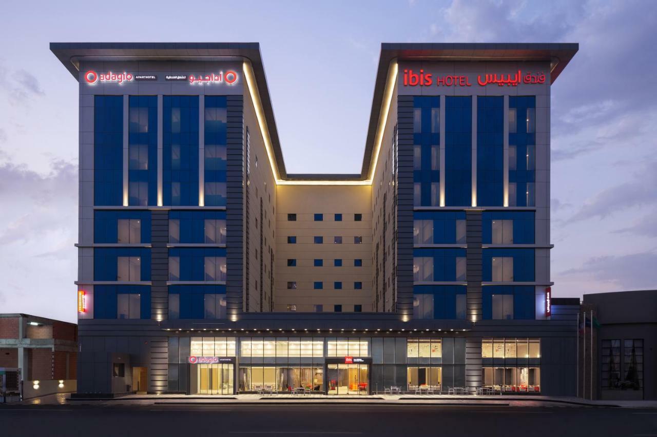 Ibis Jeddah Malik Road Hotel Exterior foto